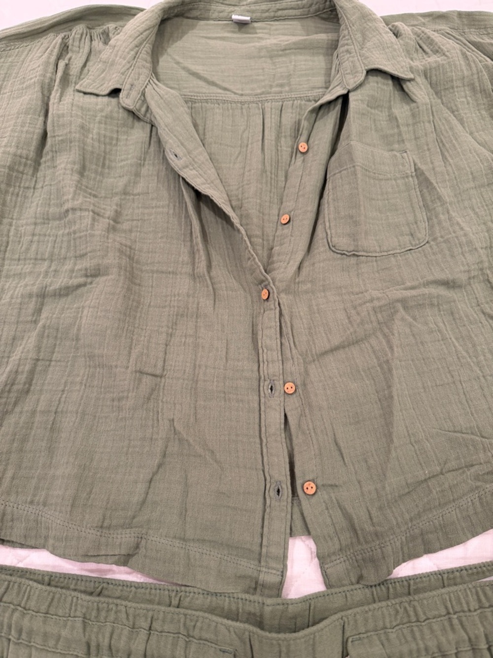Olive Green Two-Piece Gauze Lounge Set - Picture 4 of 7